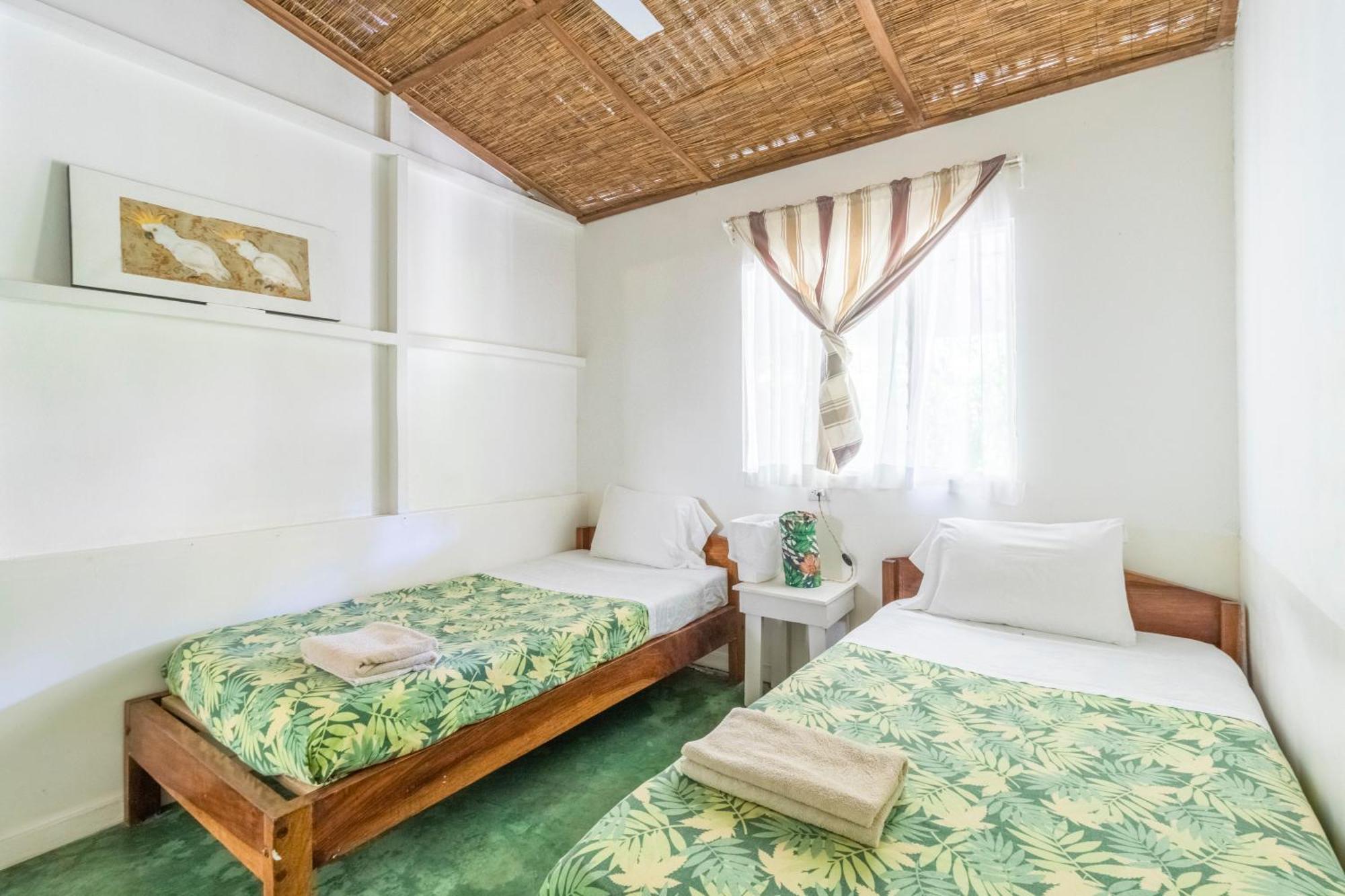 Playa Santa Teresa  Bajo El Arbol B&B المظهر الخارجي الصورة